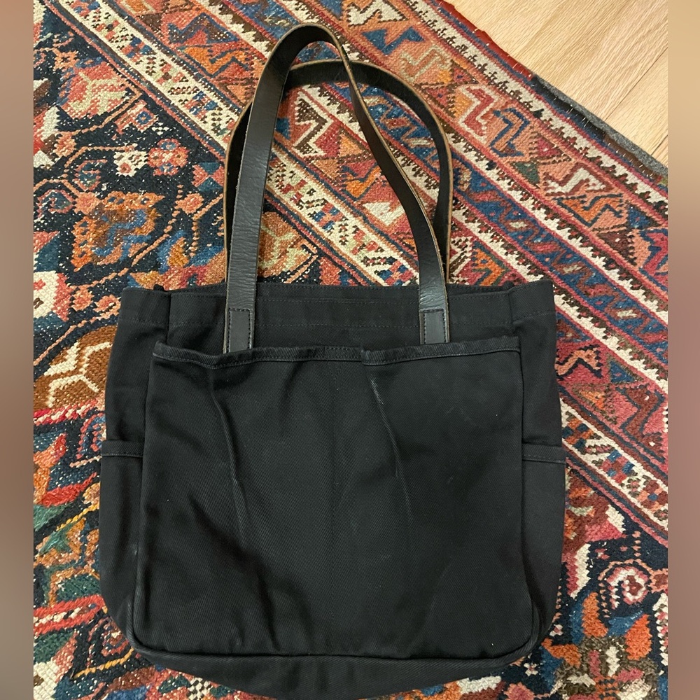 Joshu Vela utility tote in black canvas